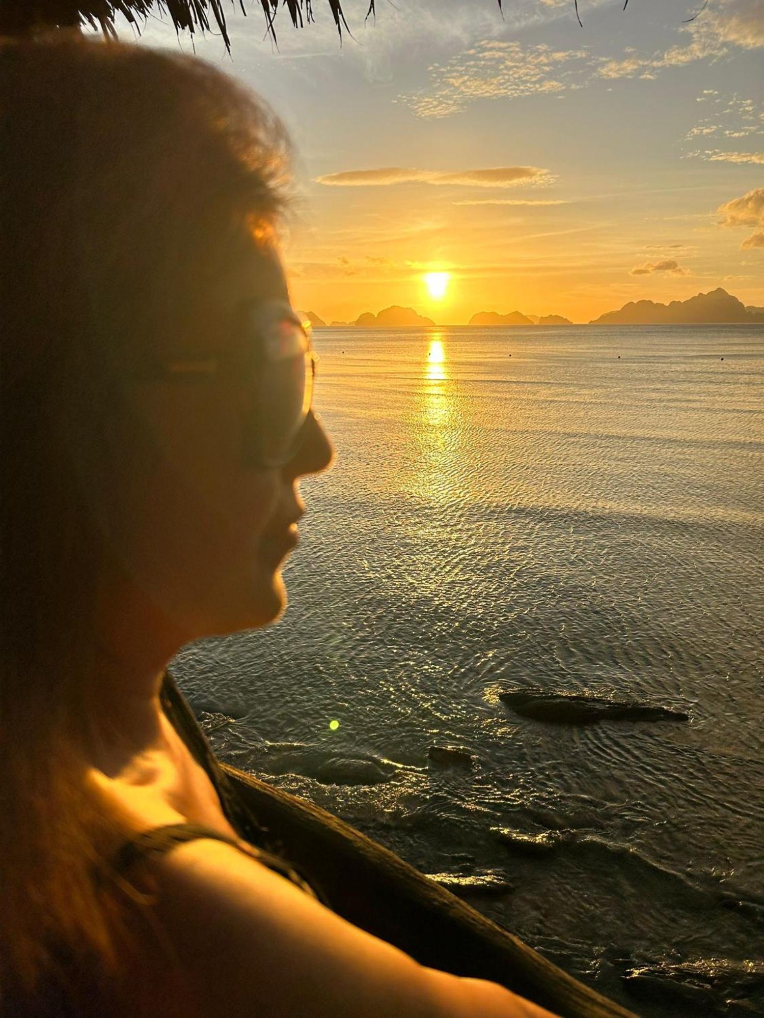 Hut Sunset Island View Hotel El Nido Bagian luar foto